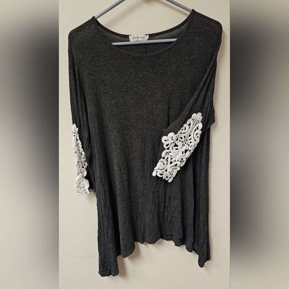 Chic Gray Tunic with White Lace Sleeves